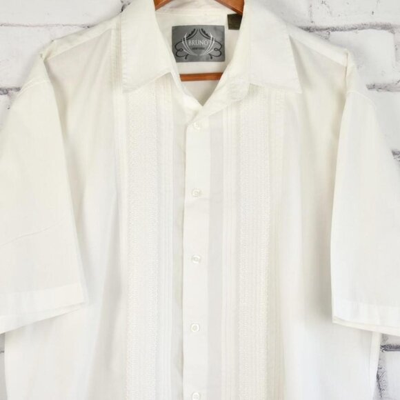 Bruno Embroidered White Pleated  Short Sleeve Button Up Shirt XL - Picture 2 of 7